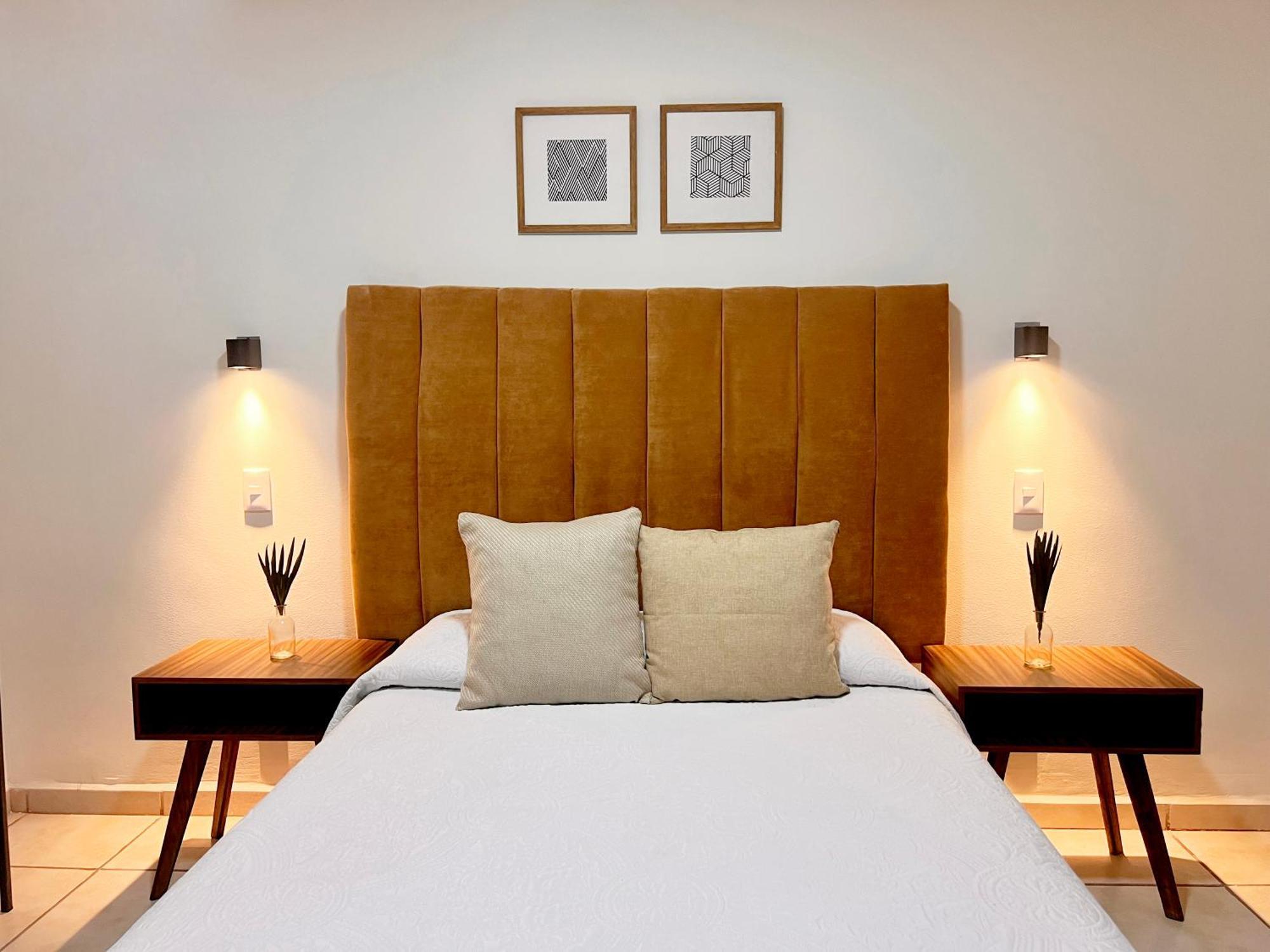 Suites Ciento 37 León Zewnętrze zdjęcie